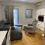 Apartmani Tom\'A